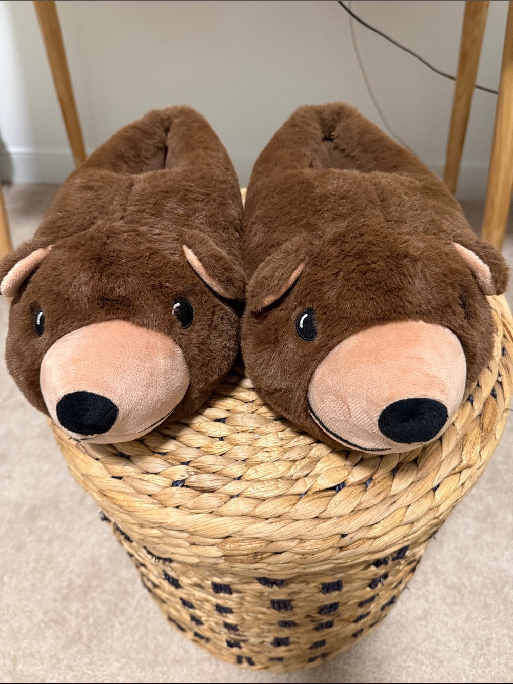 Old Navy Brown Bear Plush Slippers. Size 8 Men or 10 Women